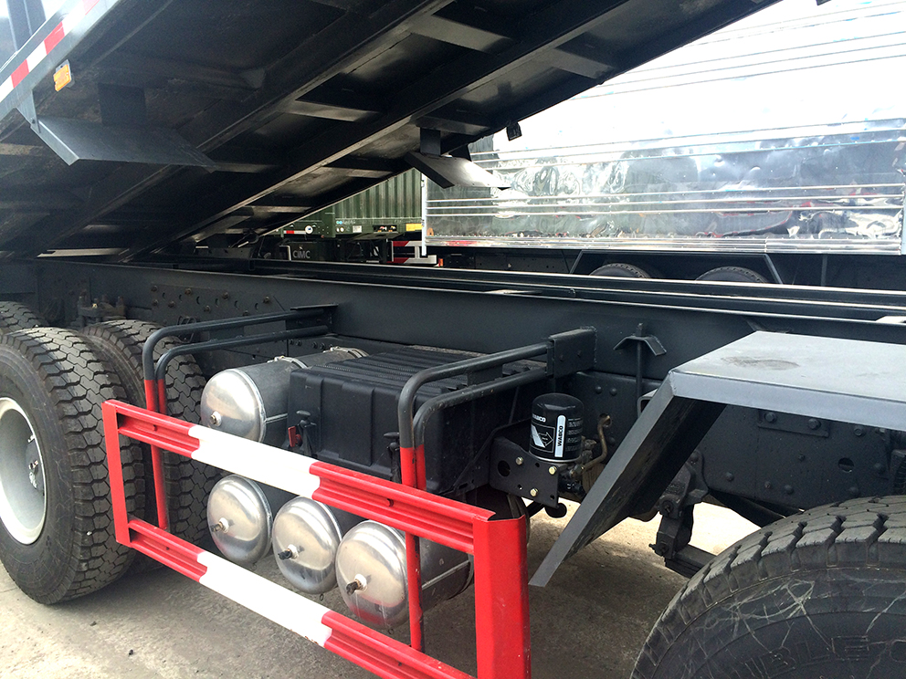 Xe Tai Ben Chenglong 375hp 8x4 Cau Dau 2 Xe Tai Ben Chenglong 375hp 8x4 Cau Dau 2